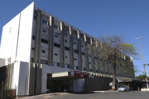 Hospital de Base do DF terá reforço do Sírio-Libanês para reduzir superlotação